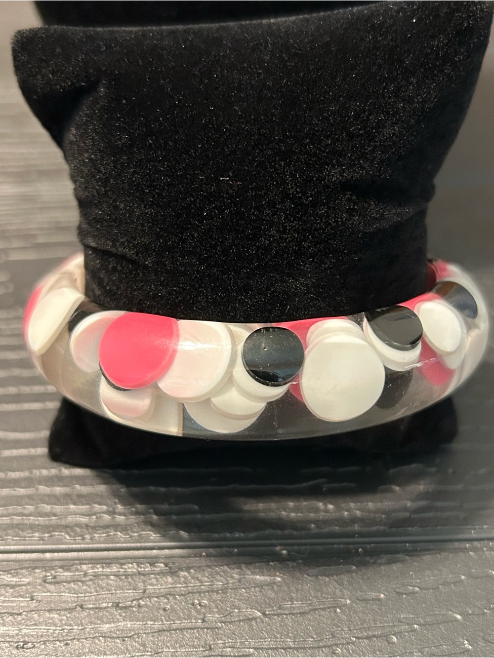 Vintage Black, White and Hot Pink Injected Pill Dot Lucite Resin Bangle Bracelet - Picture 5 of 7
